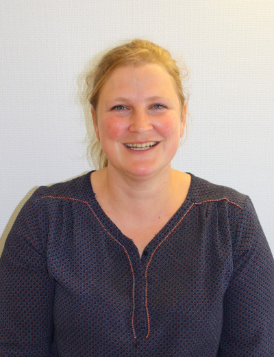 Dr L van den Heuvel